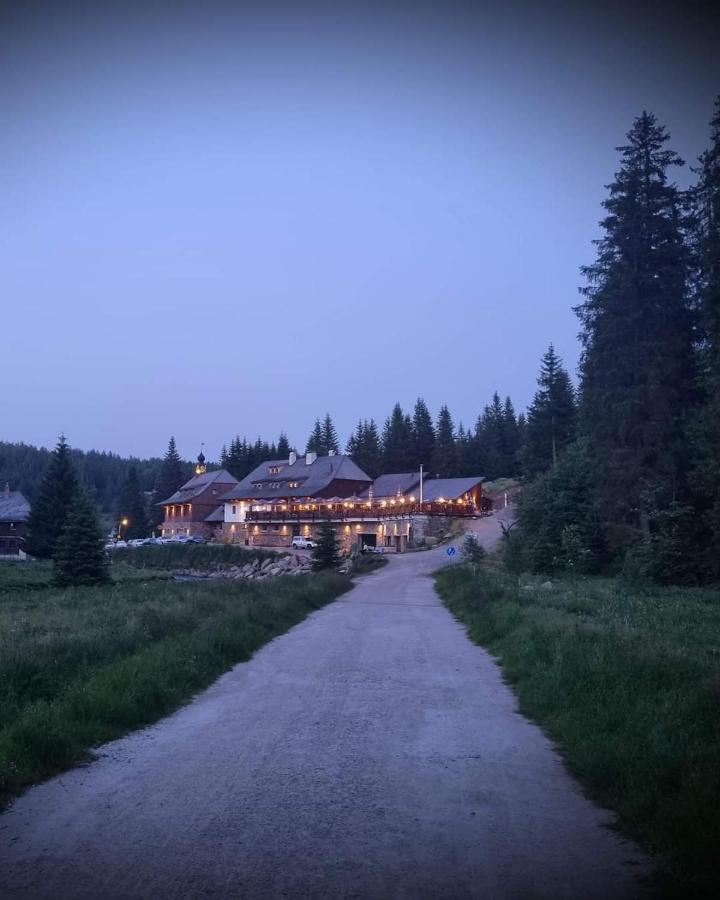 Pivovar Lyer Modrava Exterior photo
